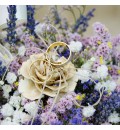 Capazo con flor para anillos lavanda