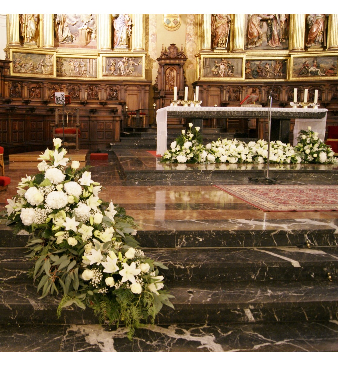 Decoración de la Catedral con hortensia