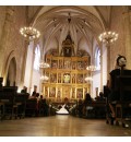Decoración Catedral de Ciudad Real con lilium, paniculata y alstroemeria blanca