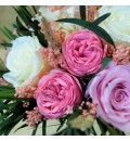 Ramo de novia preservado con rosas rosas y espigas