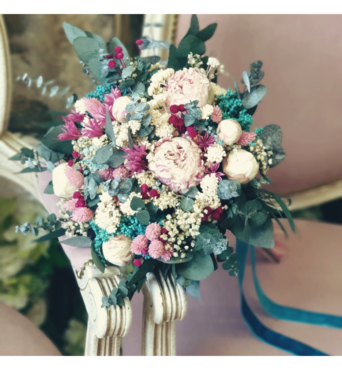 Ramo de novia preservado con rosas peonia en tono